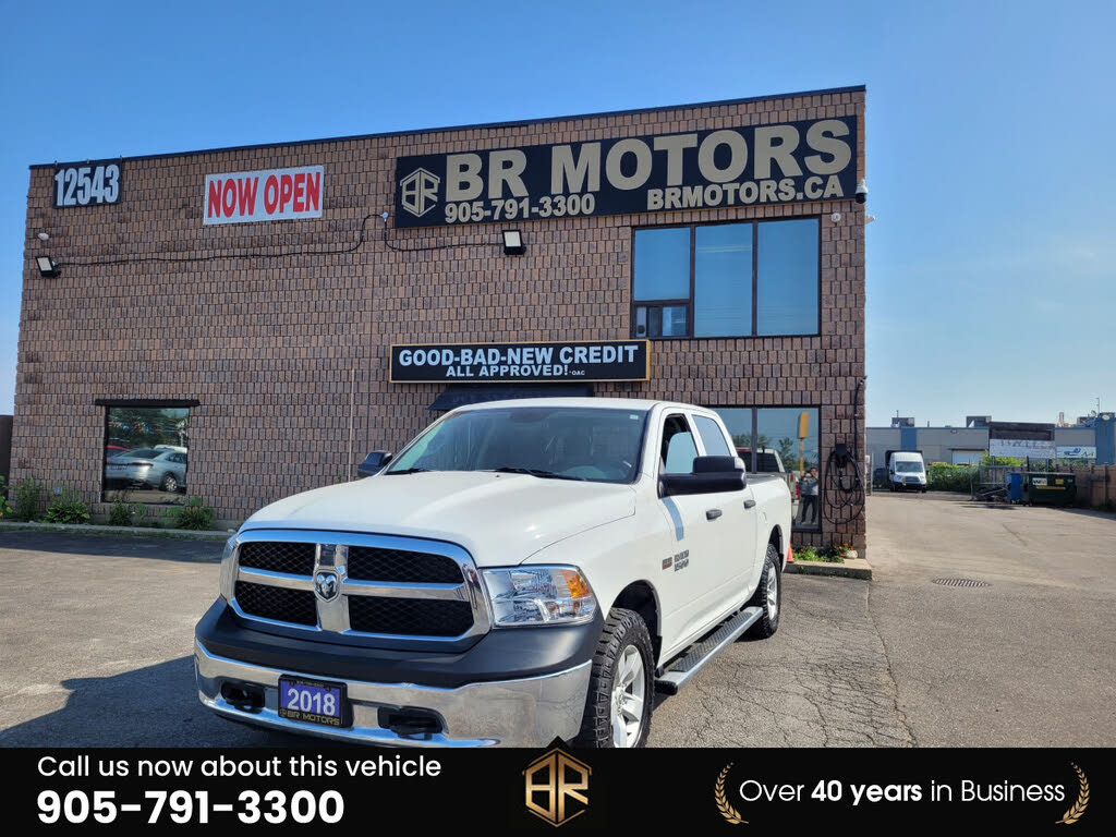 2018 RAM 1500 ST Crew Cab 4WD
