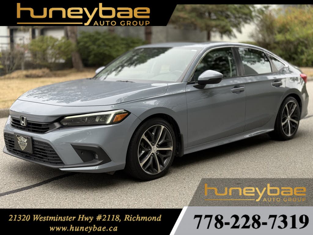 2022 Honda Civic Touring FWD