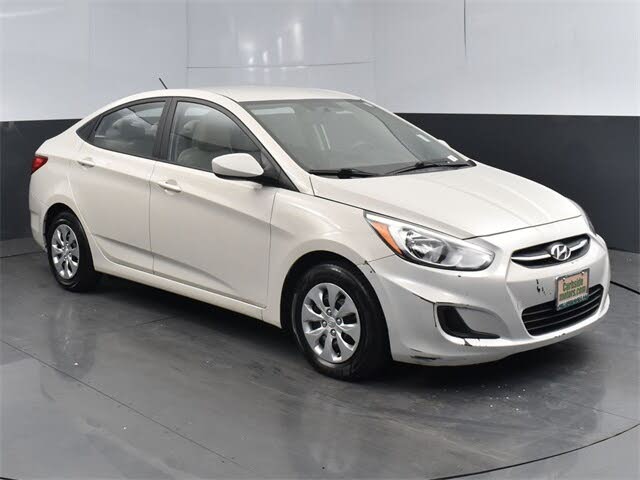 2017 Hyundai Accent SE Sedan FWD
