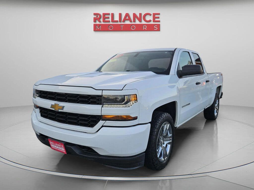 2018 Chevrolet Silverado 1500 Custom Double Cab 4WD