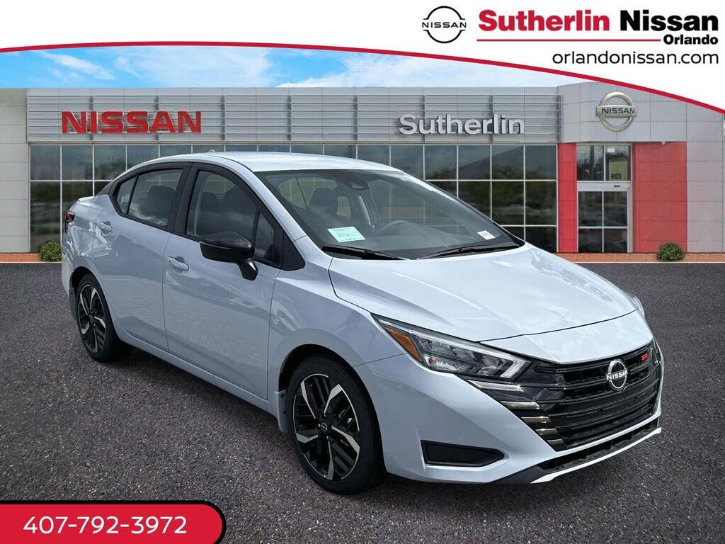 2025 Nissan Versa SR FWD