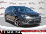Chrysler Pacifica Limited 35th Anniversary FWD