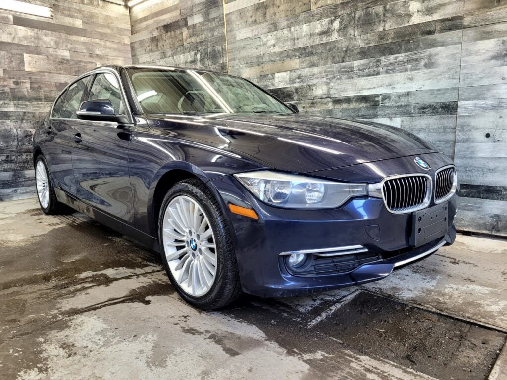 2015 BMW 3 Series 320i xDrive Sedan AWD