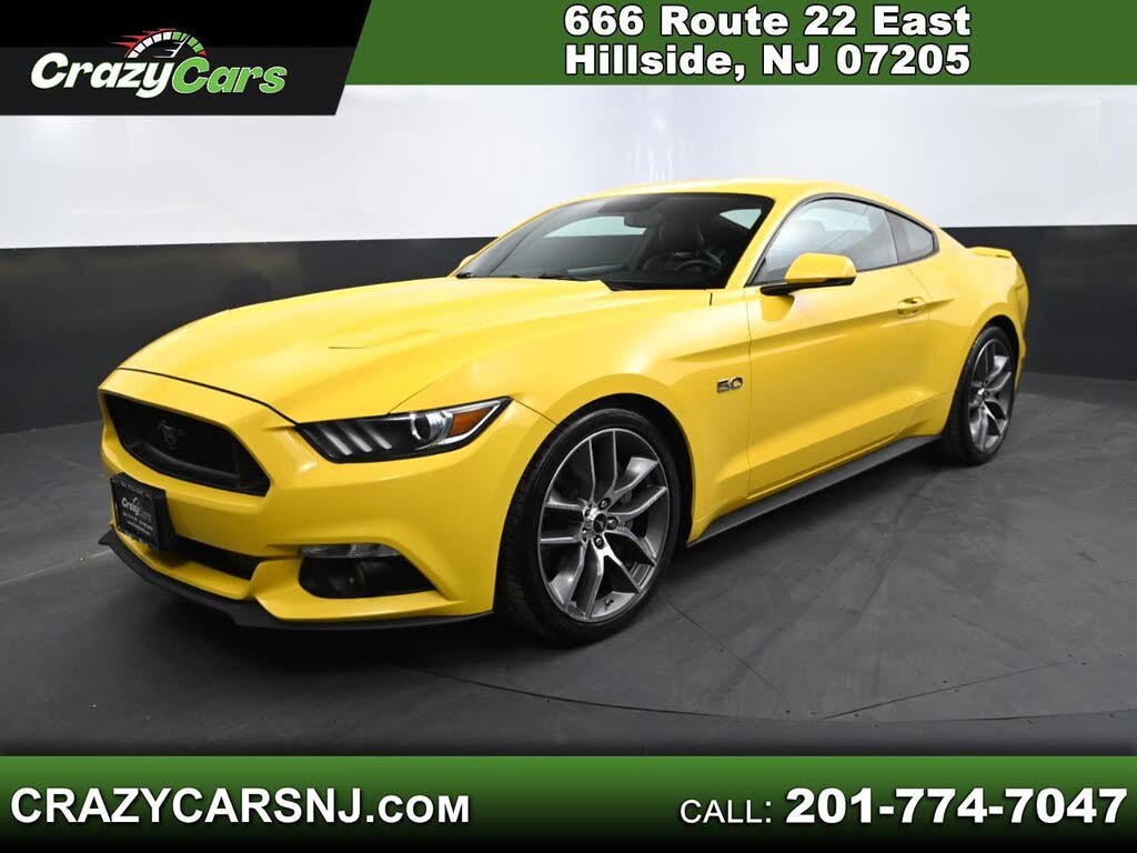 2016 Ford Mustang GT Premium Coupe RWD