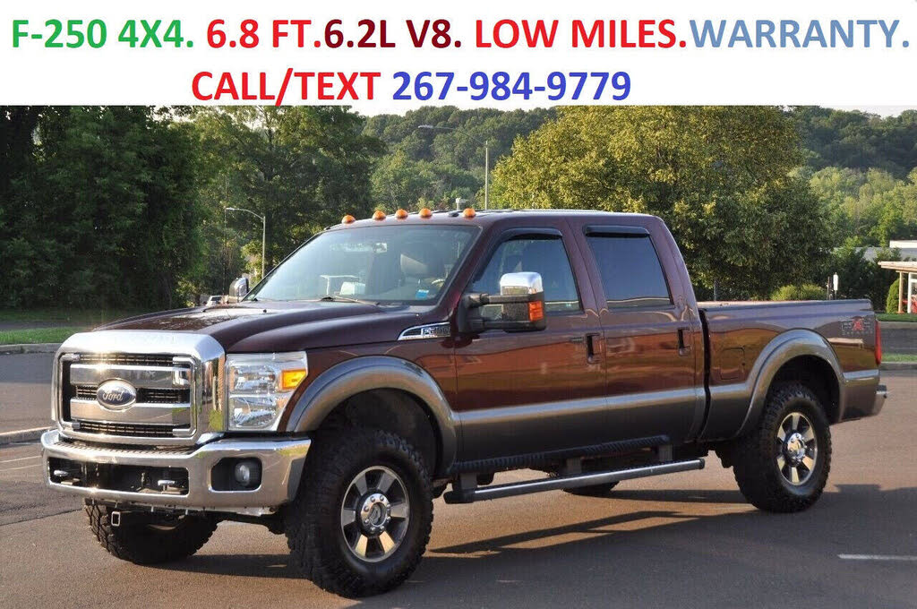 2011 Ford F-250 Super Duty Lariat Crew Cab 4WD