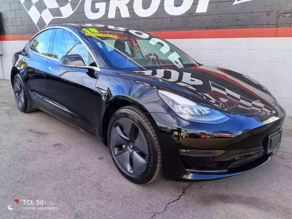 2018 Tesla Model 3 Mid Range RWD