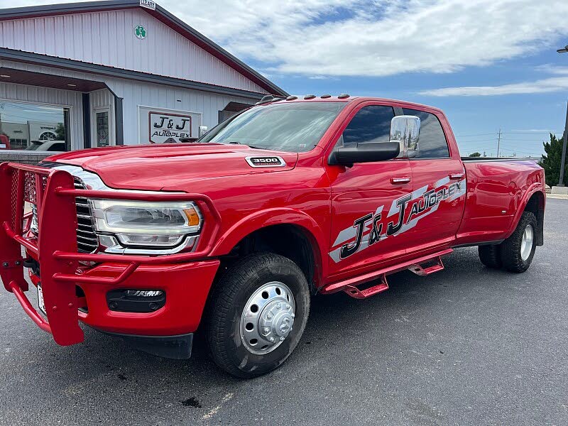 2020 RAM 3500 Laramie Crew Cab LB DRW 4WD