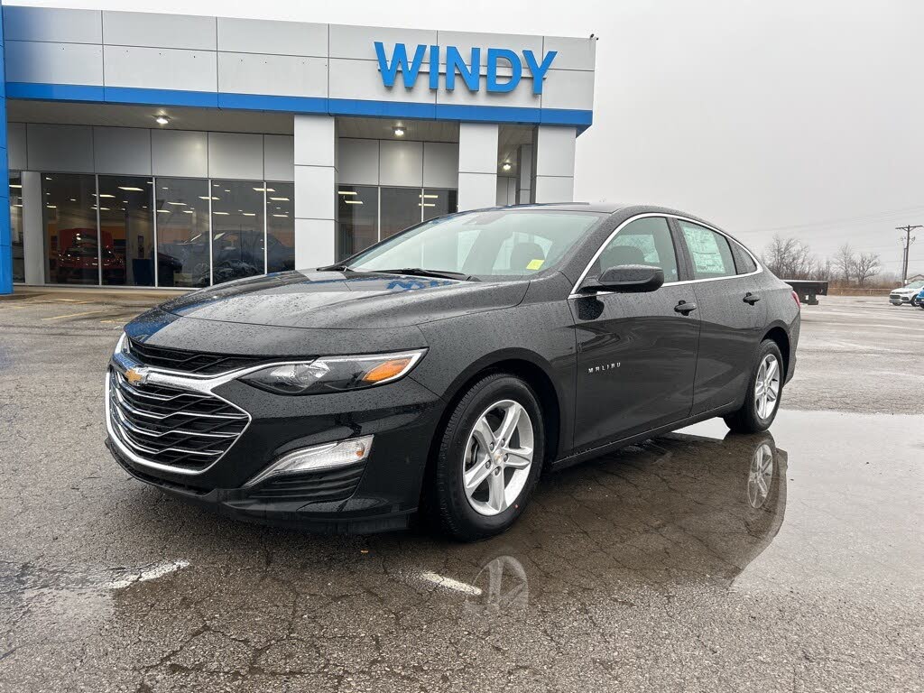 2025 Chevrolet Malibu LS FWD