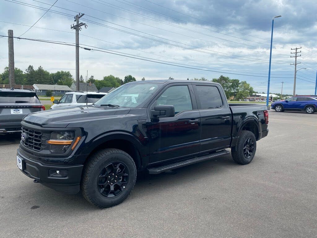 2025 Ford F-150 STX 4dr SuperCrew 4WD
