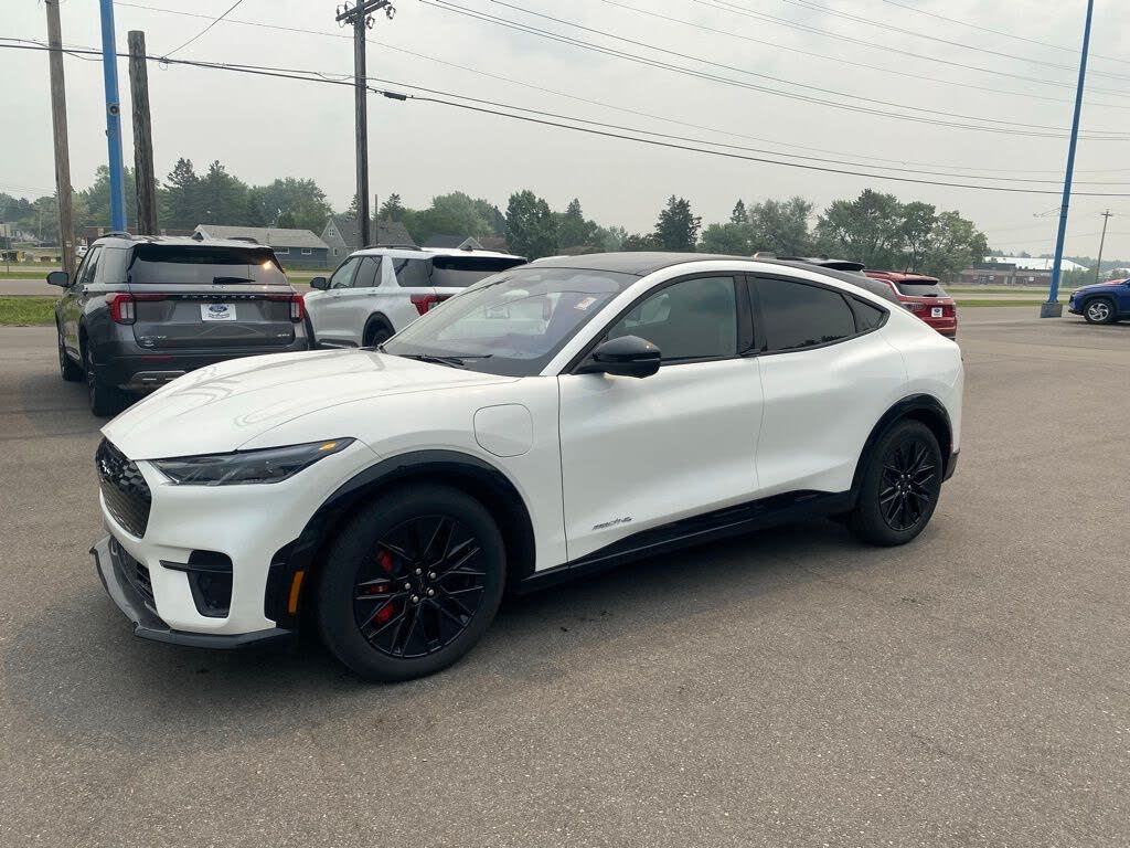 2025 Ford Mustang Mach-E Premium AWD