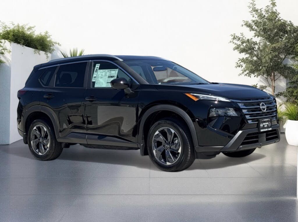 2025 Nissan Rogue SV FWD