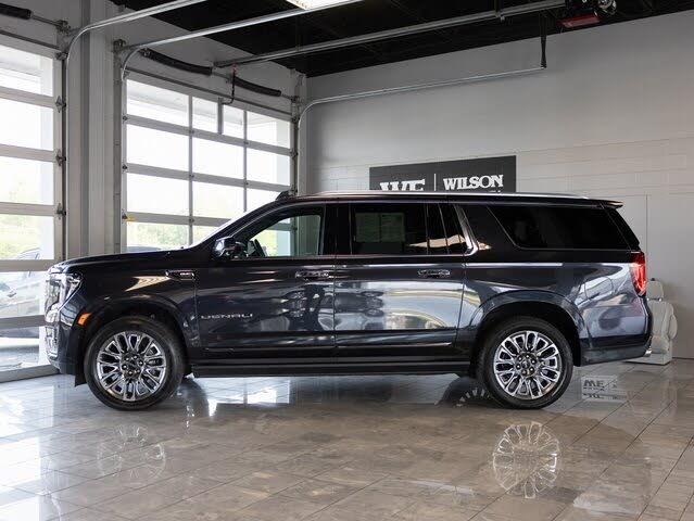 2023 GMC Yukon XL Denali Ultimate 4WD
