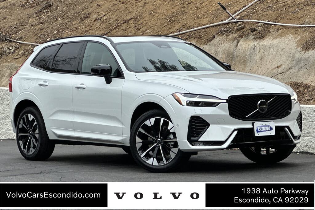 2026 Volvo XC60 B5 Plus AWD