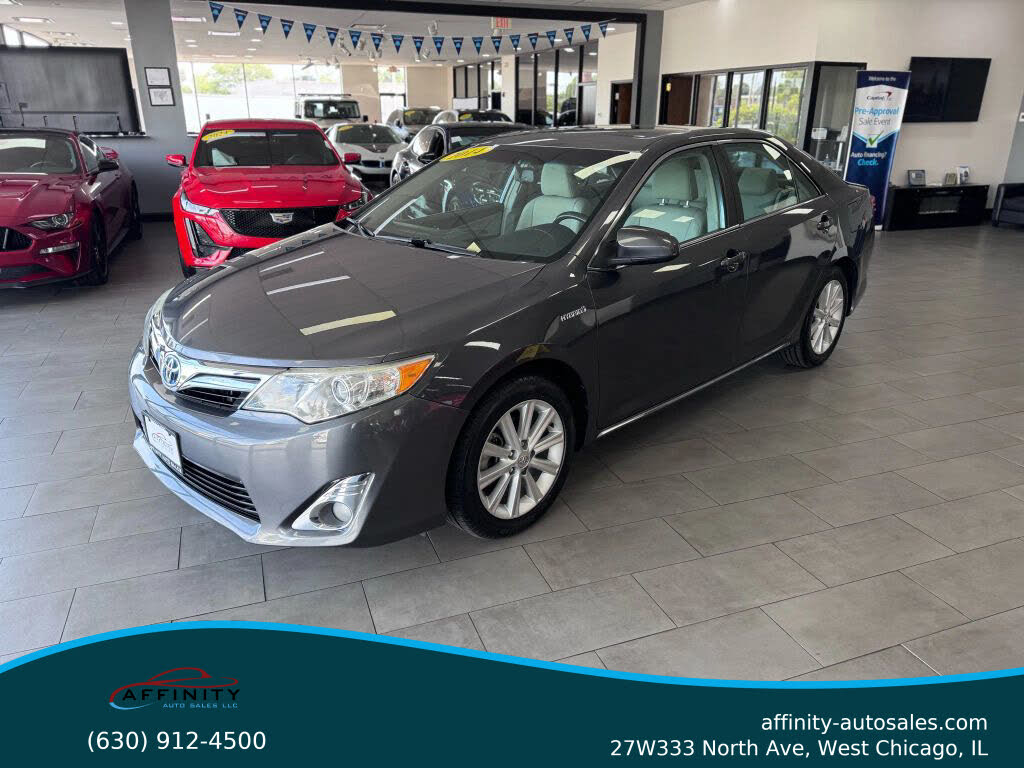 2014 Toyota Camry Hybrid XLE FWD