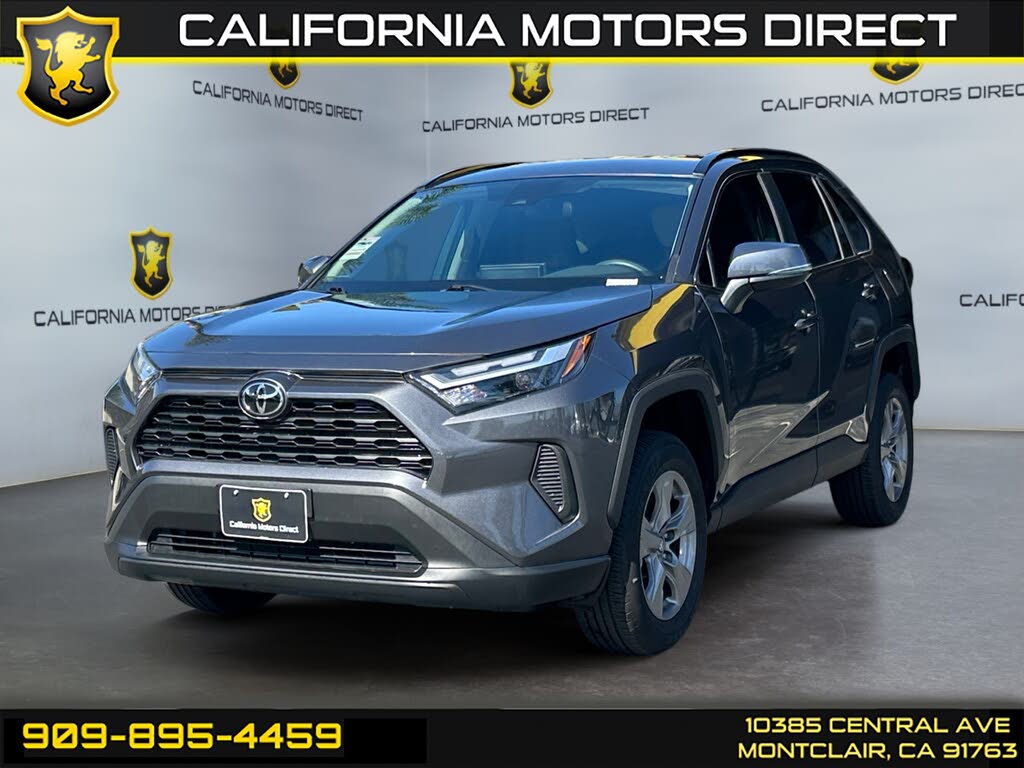 2024 Toyota RAV4 XLE FWD