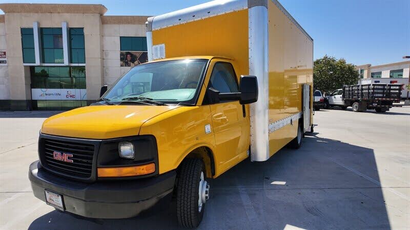 2016 GMC Savana Chassis 3500 177 Cutaway with 1WT RWD