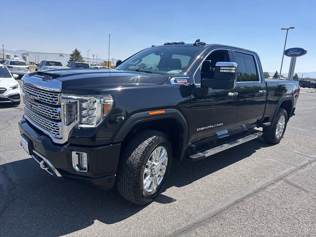 2023 GMC Sierra 2500HD Denali Crew Cab 4WD