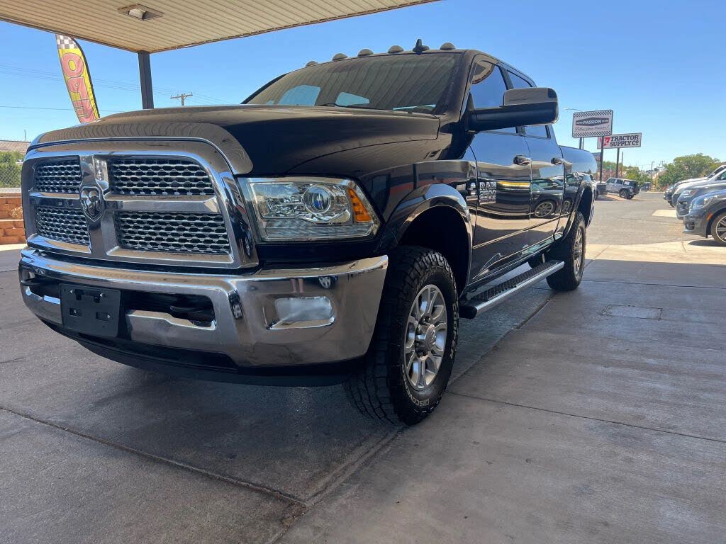2014 RAM 2500 Laramie Crew Cab 4WD