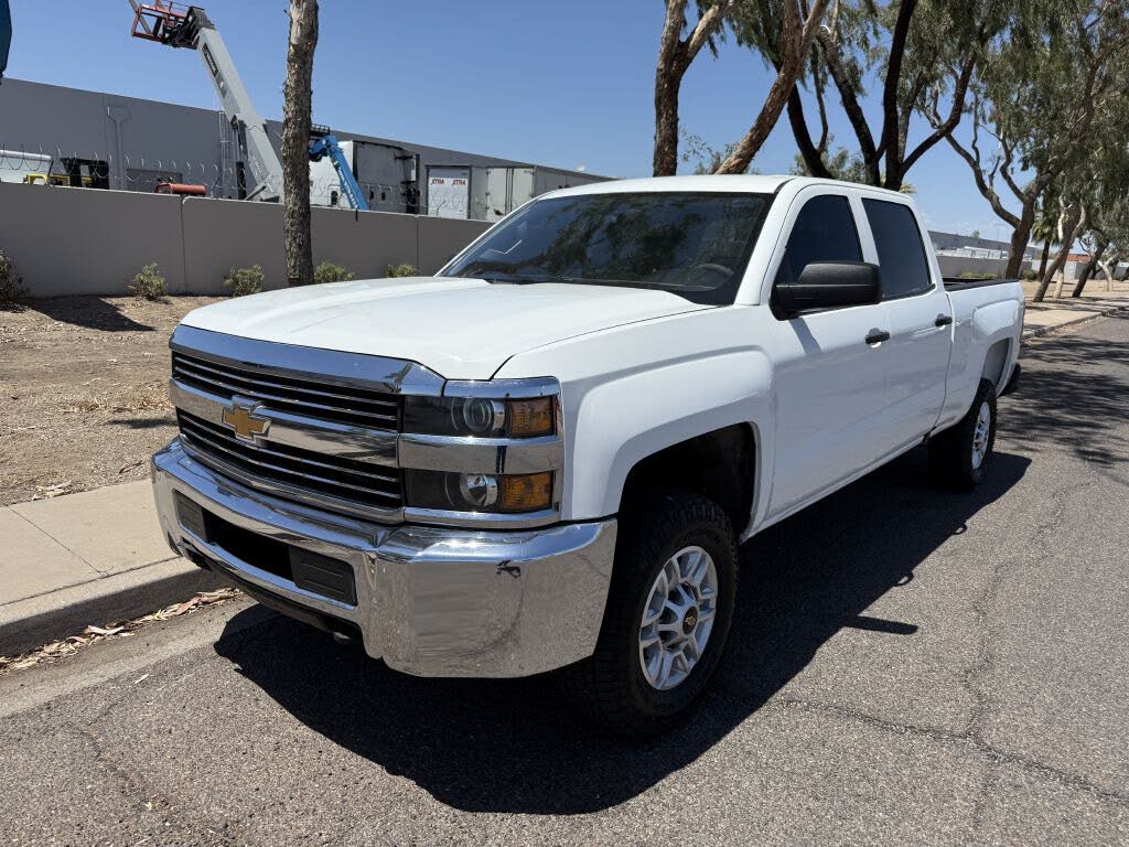 2017 Chevrolet Silverado 2500HD Work Truck Crew Cab 4WD