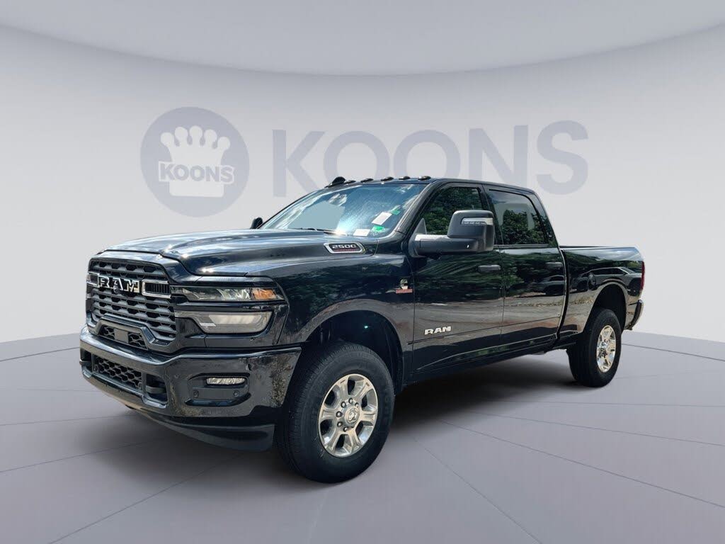 2025 RAM 2500 Big Horn Crew Cab 4WD