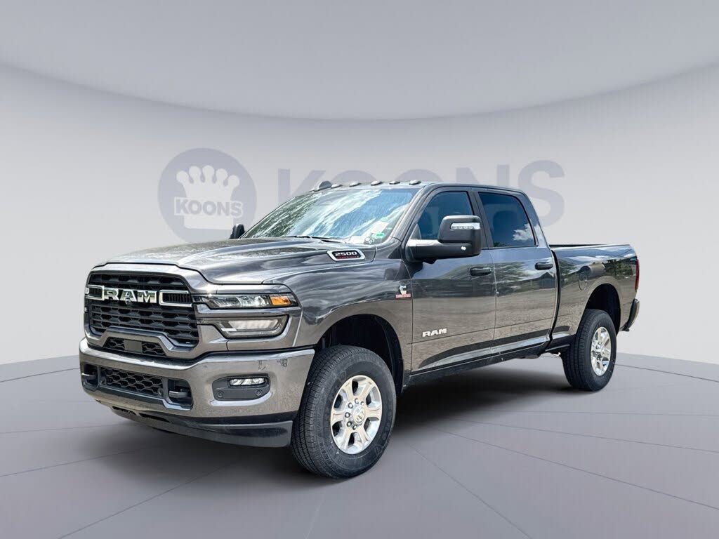 2025 RAM 2500 Big Horn Crew Cab 4WD