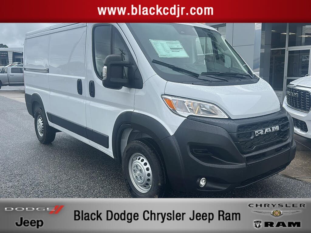 2025 RAM ProMaster 2500 Tradesman 136 Low Roof Cargo Van FWD