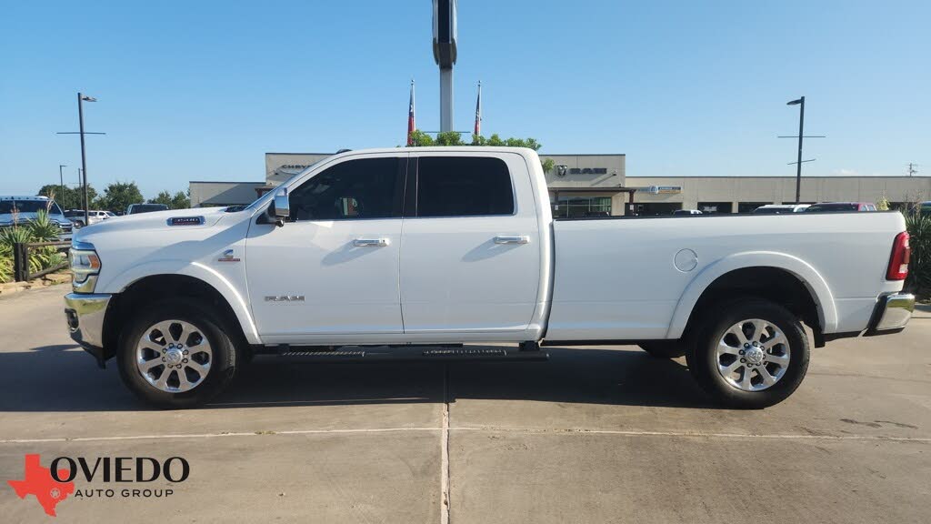 2020 RAM 3500 Laramie Crew Cab LB 4WD