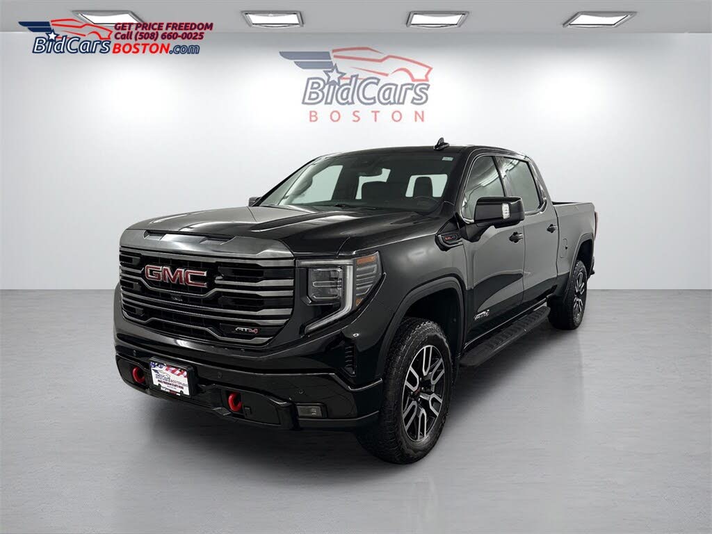 2022 GMC Sierra 1500 AT4 Crew Cab 4WD