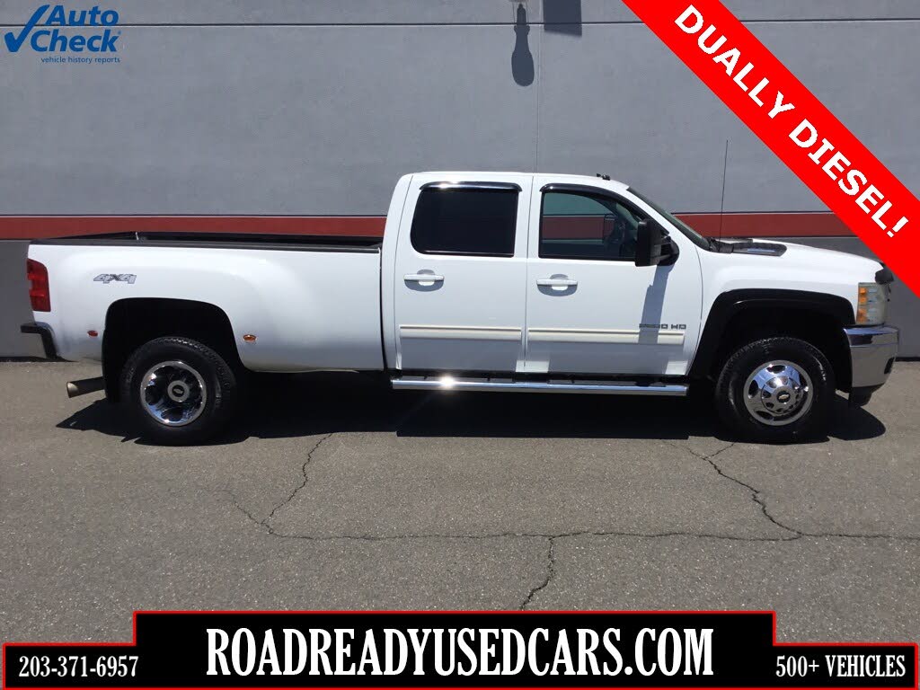 2011 Chevrolet Silverado 3500HD LTZ Crew Cab 4WD