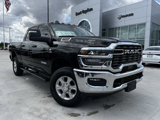 2025 RAM 2500 Big Horn Crew Cab 4WD
