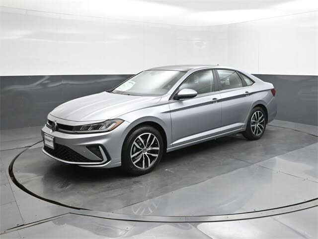 2025 Volkswagen Jetta SE FWD