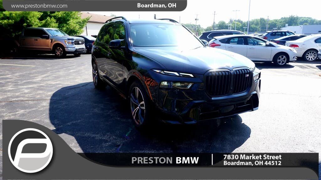 2026 BMW X7 M60i AWD