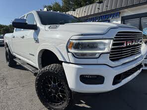 RAM 2500 Laramie Crew Cab 4WD