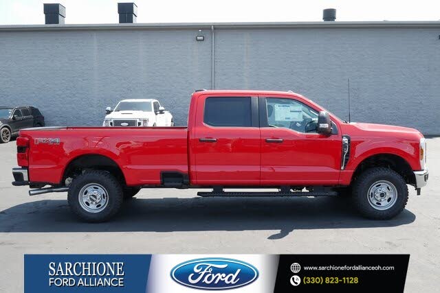 2025 Ford F-350 Super Duty XL Crew Cab 4WD