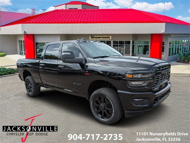 2025 RAM 2500 Big Horn Crew Cab 4WD