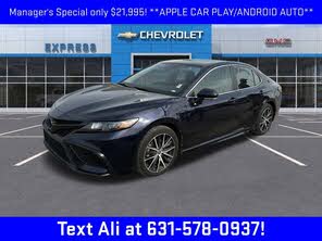 Toyota Camry SE FWD