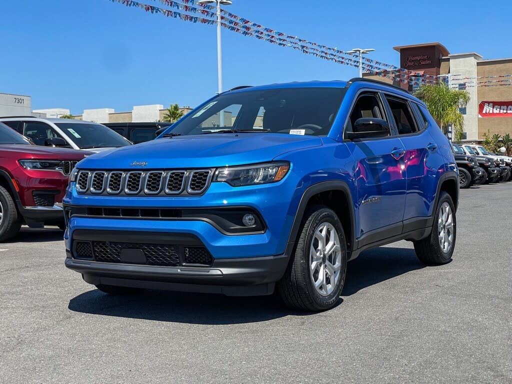 2025 Jeep Compass Latitude 4WD