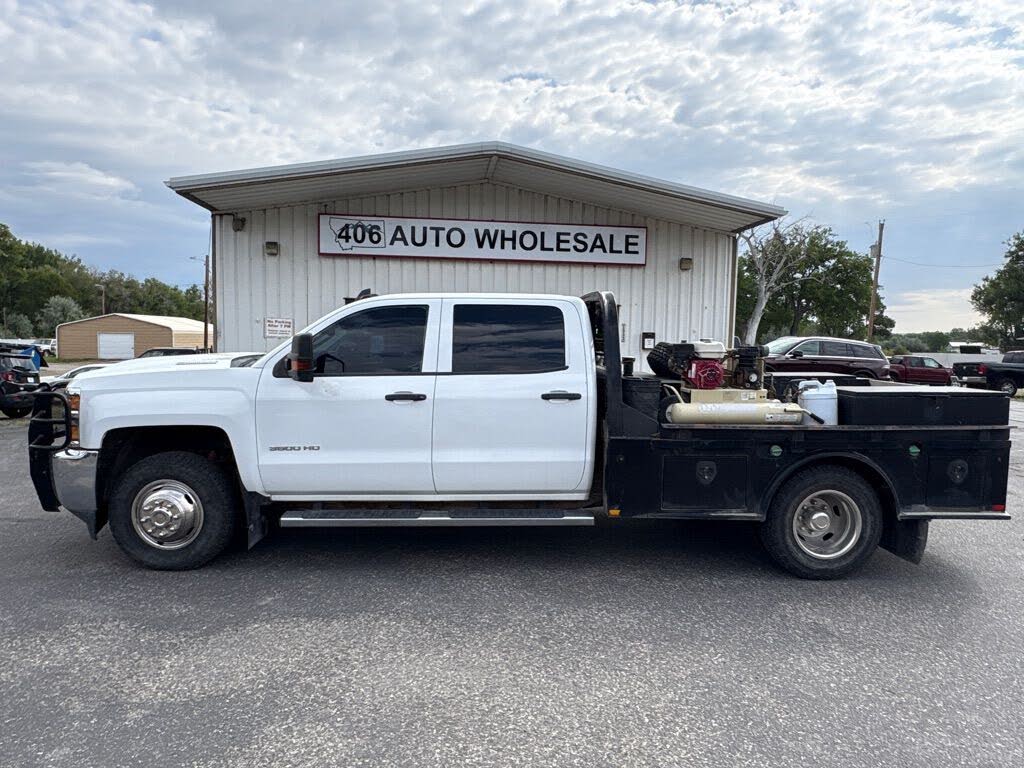 2018 Chevrolet Silverado 3500HD Chassis Work Truck Crew Cab 4WD