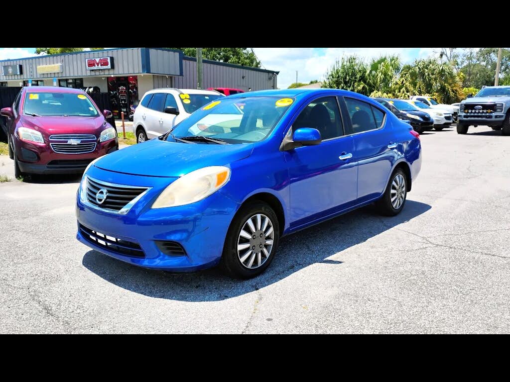 2013 Nissan Versa 1.6 S