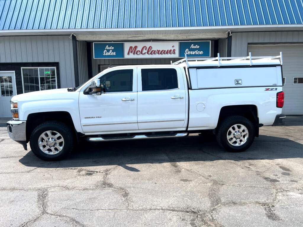 2015 Chevrolet Silverado 3500HD LTZ Crew Cab 4WD