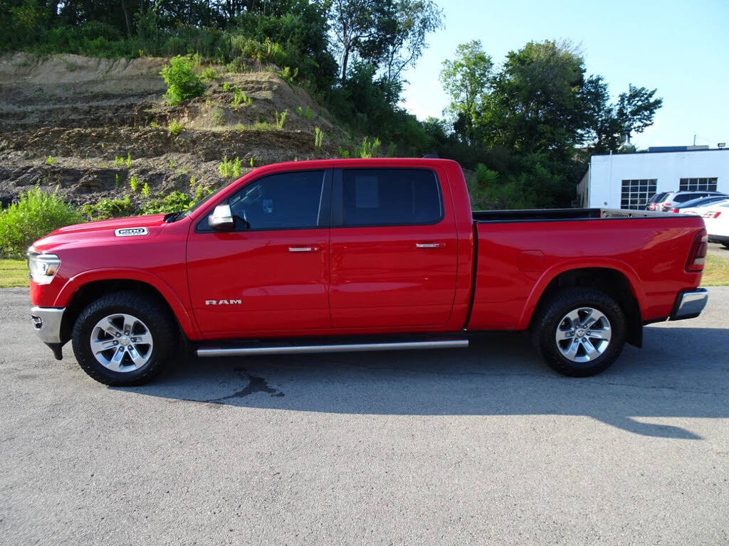 2019 RAM 1500 Laramie Crew Cab 4WD