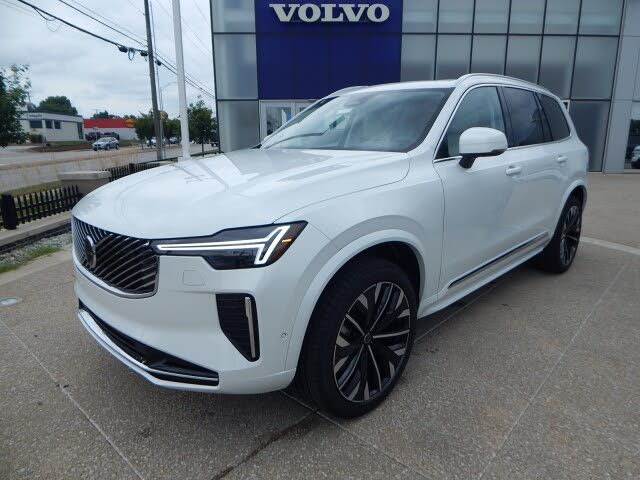 2026 Volvo XC90 B6 Ultra 7-Passenger AWD