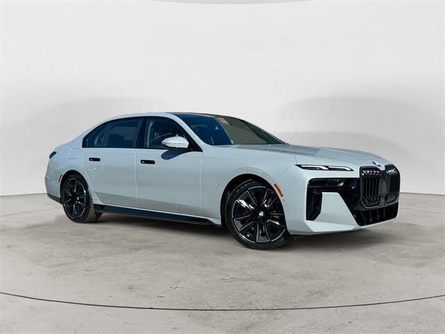 2025 BMW 7 Series 740i xDrive