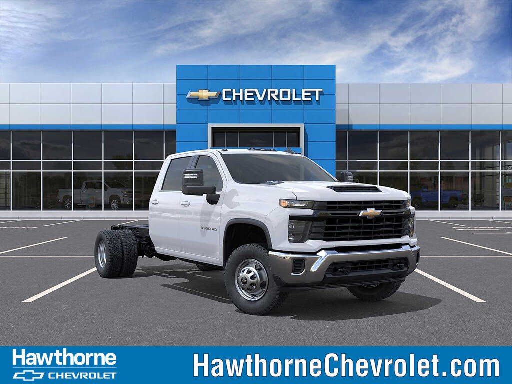 2025 Chevrolet Silverado 3500HD Work Truck Crew Cab LB 4WD