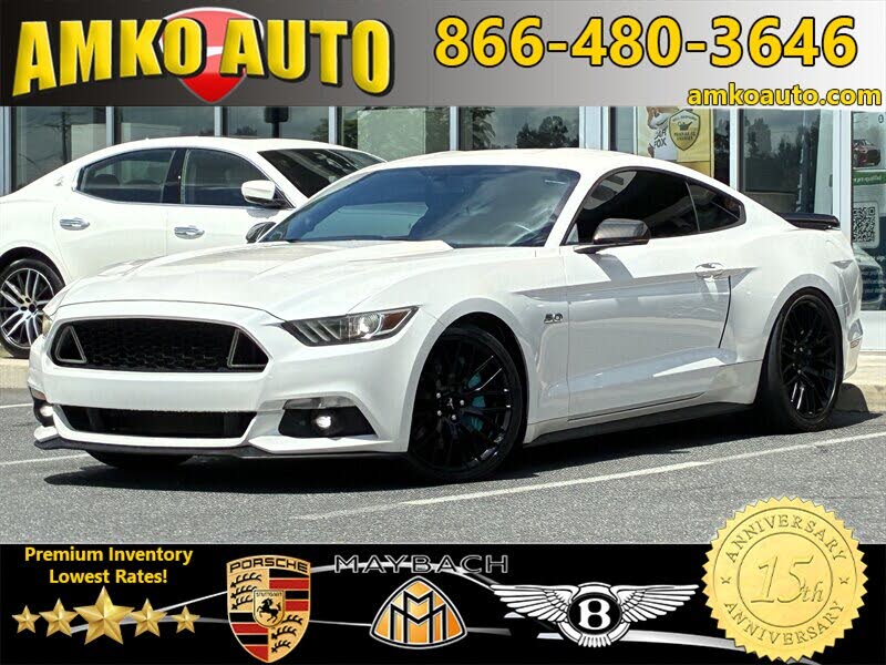 2017 Ford Mustang GT Premium Coupe RWD