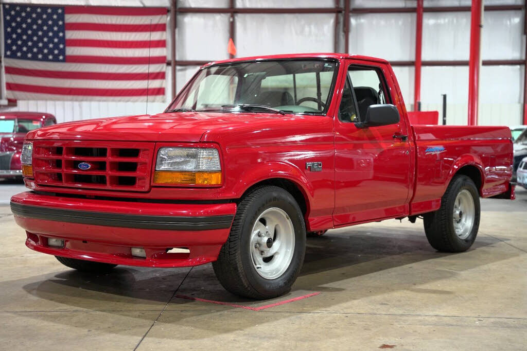 1993 Ford F-150 SVT Lightning 2 Dr STD Standard Cab SB