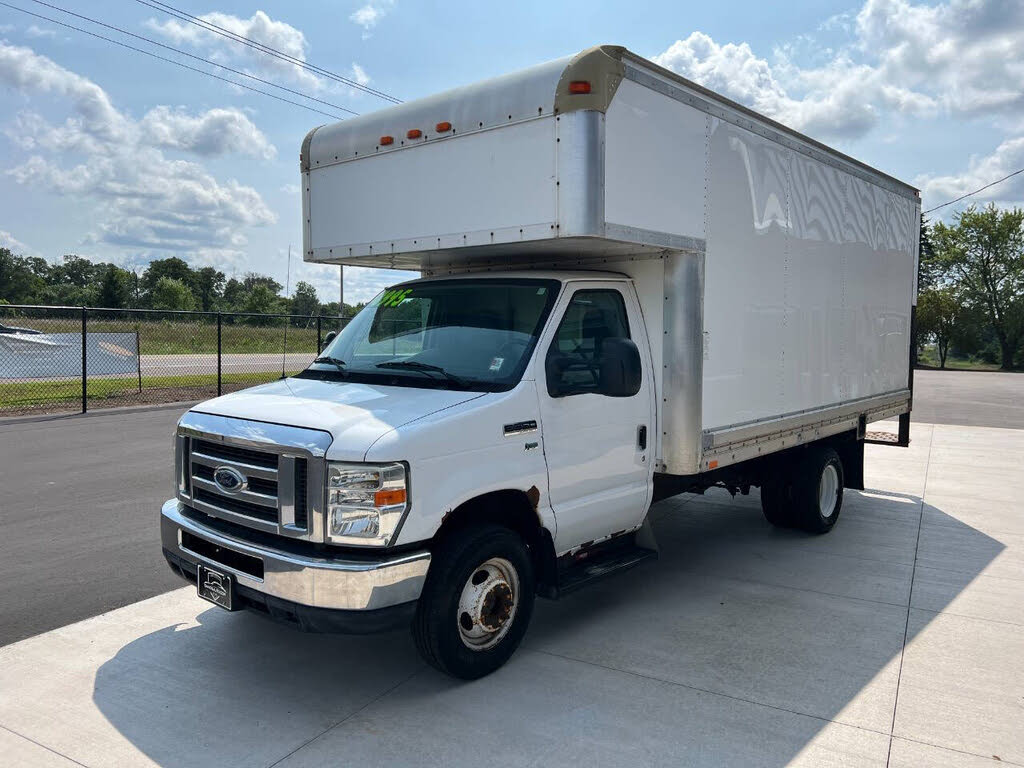 2012 Ford E-Series Chassis E-350 SD Cutaway 158 DRW RWD