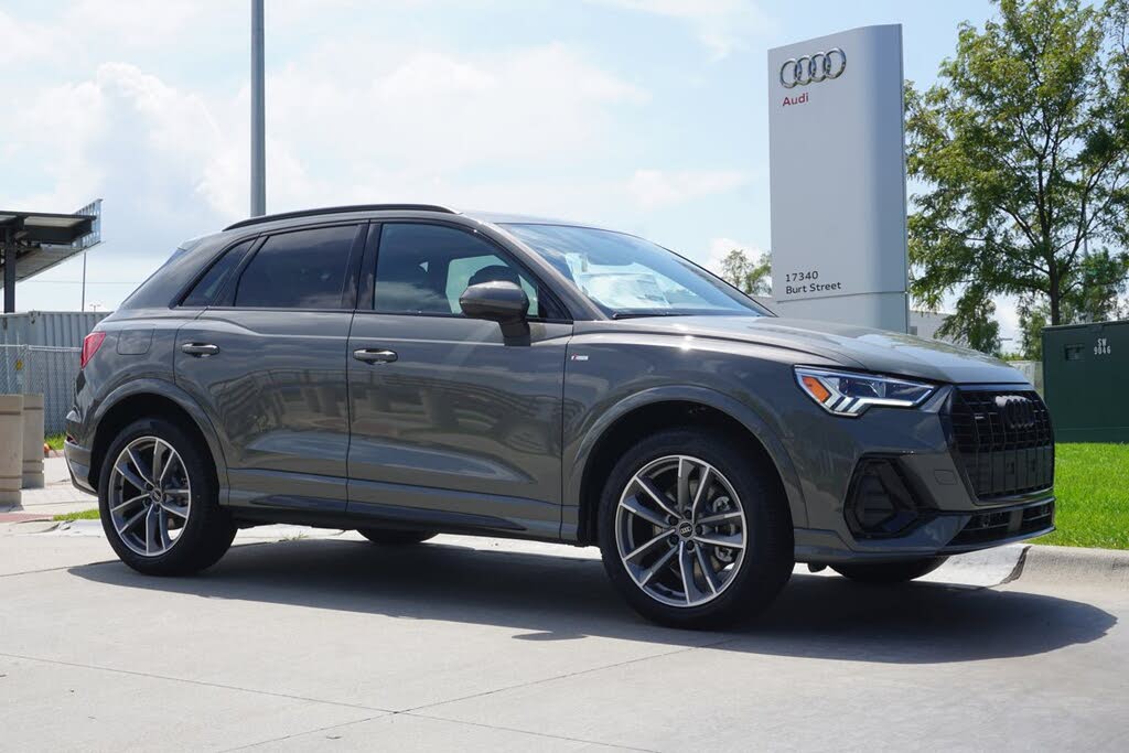 2025 Audi Q3 quattro Premium S Line 45 TFSI