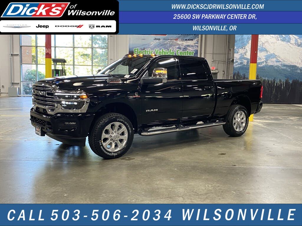 2025 RAM 2500 Laramie Crew Cab 4WD