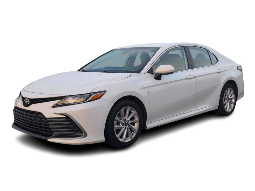 2024 Toyota Camry LE FWD